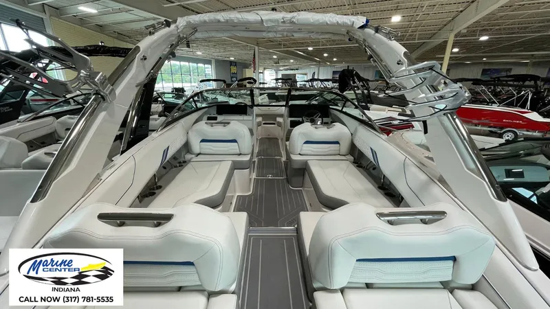 Slide: The Image of Regal LS 4 SURF ULTIMATE 2024 - 19