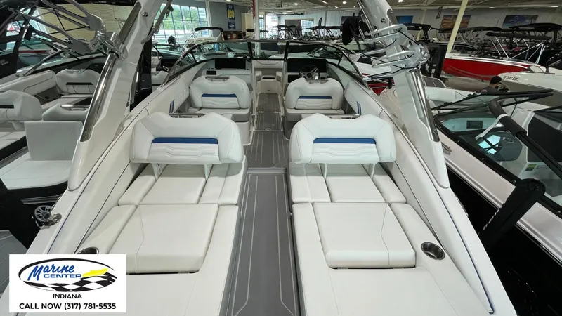 Slide: The Image of Regal LS 4 SURF ULTIMATE 2024 - 6