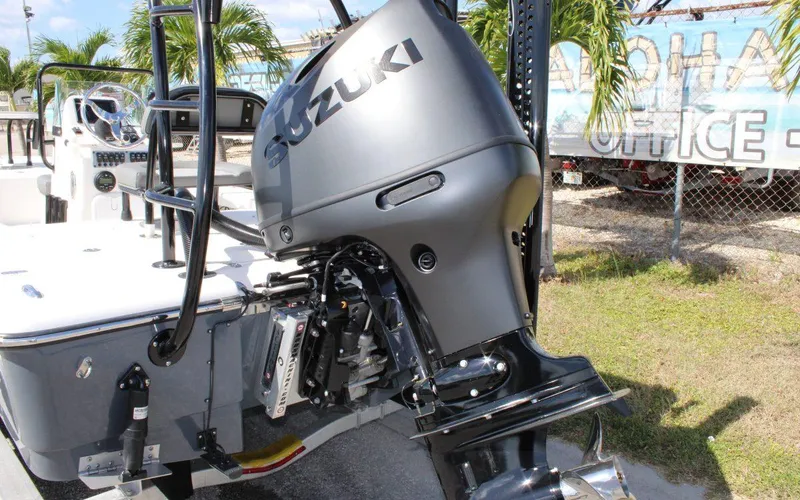 Slide: The Image of 2024 Spyder FX19 Vapor boat with Suzuki outboard motor. - 3