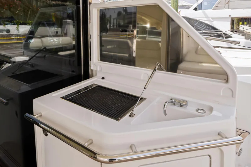 Slide: The Image of Outdoor kitchen on a 2016 Azimut 55S yacht with grill and sink. - 35