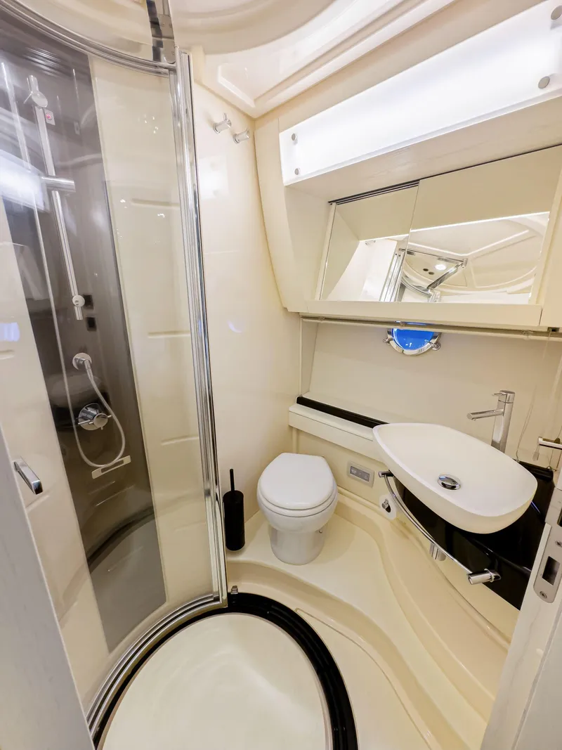 Slide: The Image of Azimut 55S 2016 - 51