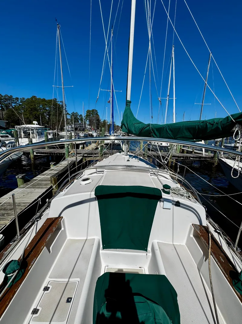 Slide: The Image of 1987 Island Packet 27 - 26