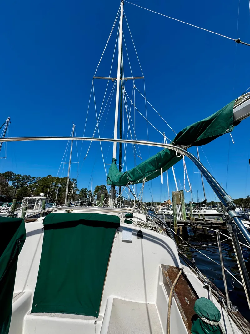 Slide: The Image of 1987 Island Packet 27 - 28