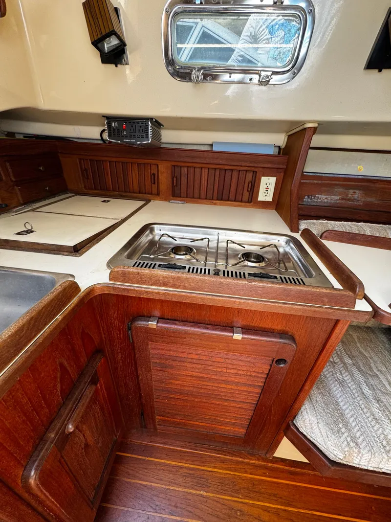 Slide: The Image of 1987 Island Packet 27 - 46