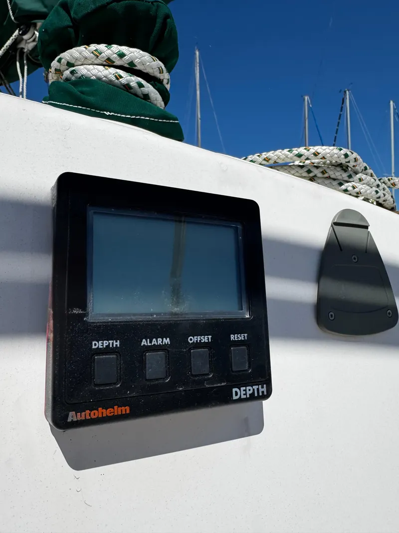 Slide: The Image of 1987 Island Packet 27 - 68