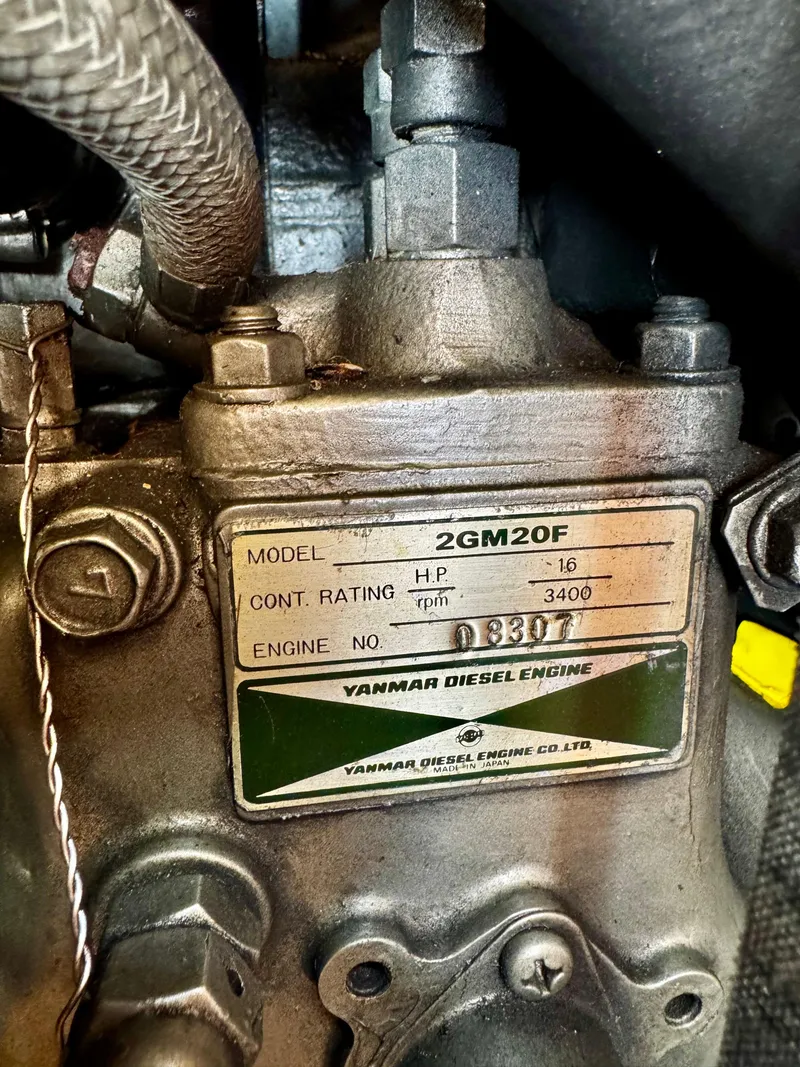 Slide: The Image of 1987 Island Packet 27 - 75