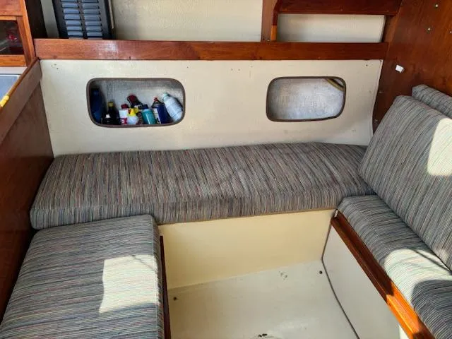 Slide: The Image of Dining/Seating - 9