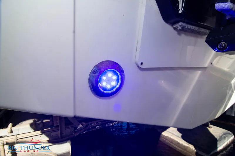 Slide: The Image of 2020 Jeanneau Leader 10.5 with blue underwater LED light. - 24