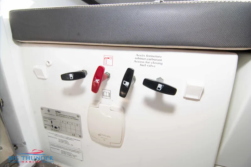 Slide: The Image of Control panel of a 2020 Jeanneau Leader 10.5 boat with fuel valve access. - 36