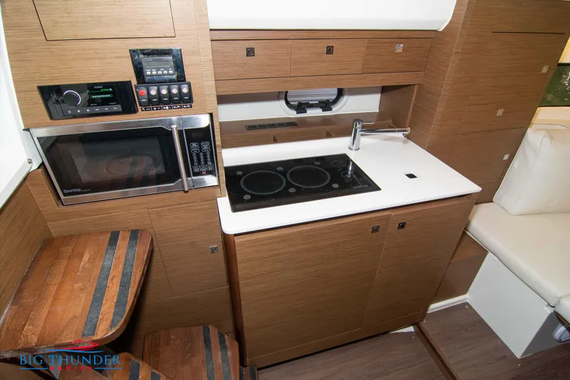 Slide: The Image of Jeanneau Leader 10.5 2020 - 77