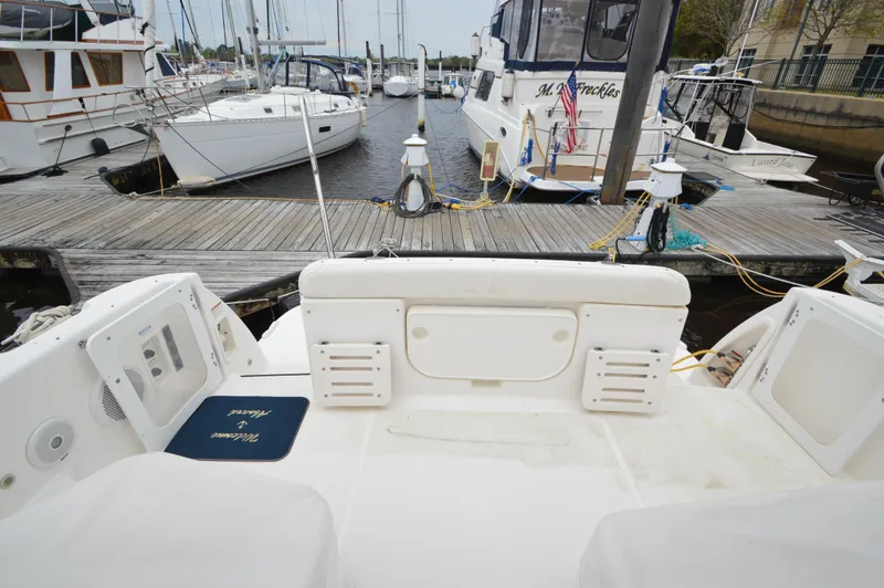 Slide: The Image of Tiara 3600 Sovran 2005 - 14