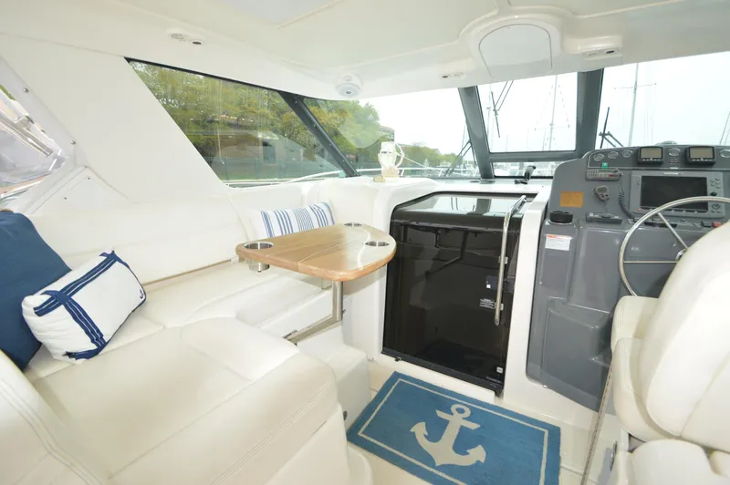 Slide: The Image of Tiara 3600 Sovran 2005 - 17