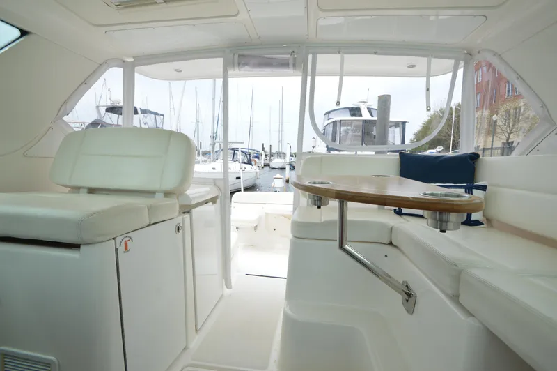 Slide: The Image of Tiara 3600 Sovran 2005 - 18