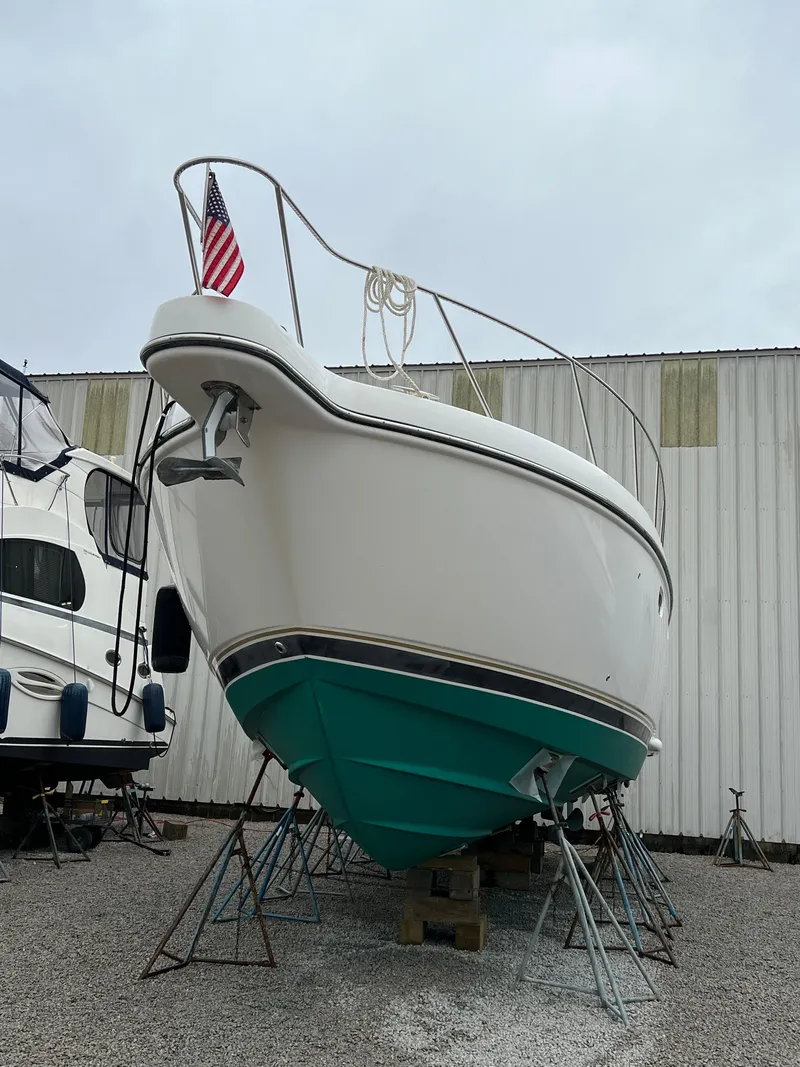 Slide: The Image of Tiara 3600 Sovran 2005 - 56