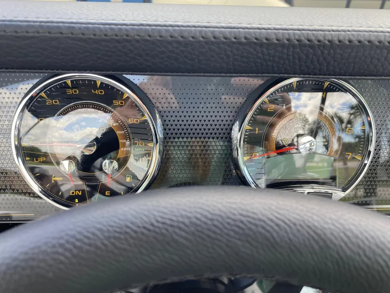 Slide: The Image of Dashboard of 2024 Viaggio Diamante 24U with speedometer and tachometer. - 11