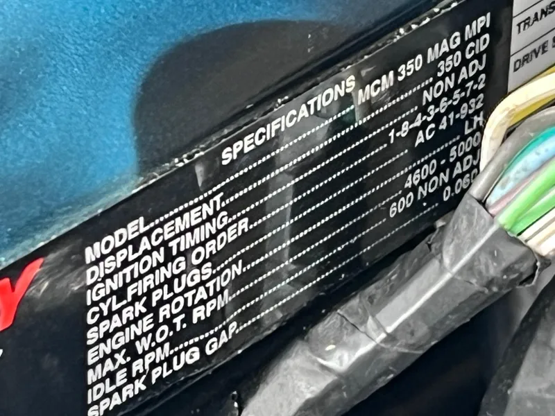 Slide: The Image of Close-up of Sea Ray 240 Sundeck 2007 engine specifications label. - 29