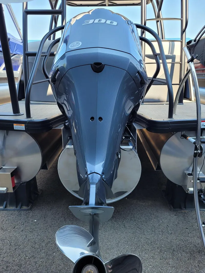 Slide: The Image of Monaco MC255SD 2024 - 6