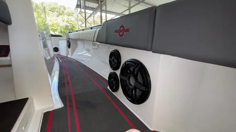 Slide: The Image of Fountain 43 SCX 2024 - 51