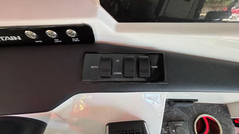 Slide: The Image of Fountain 43 SCX 2024 - 81