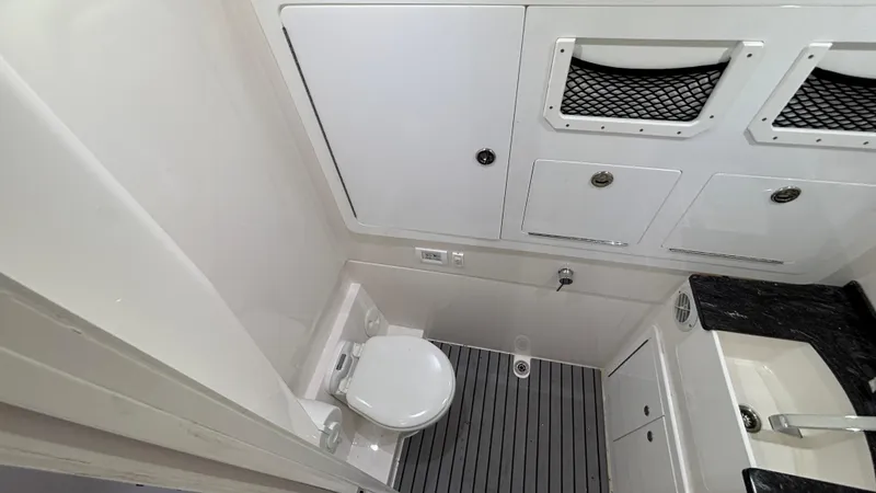 Slide: The Image of Fountain 43 SCX 2024 - 88