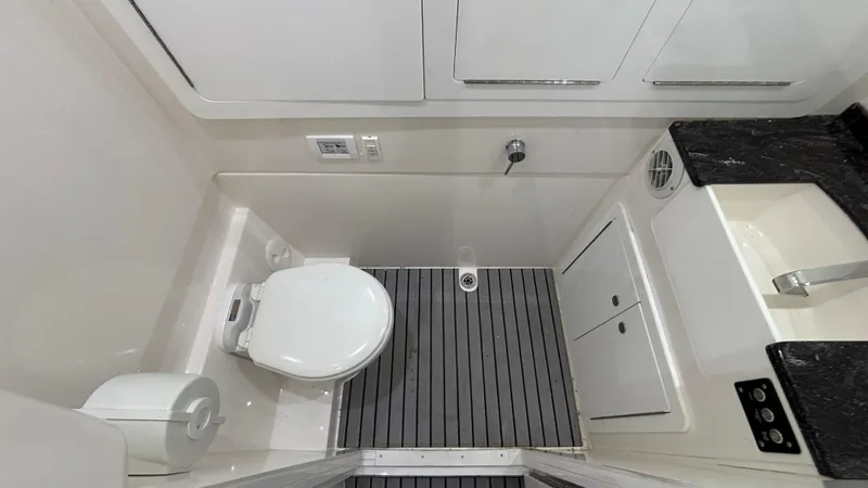 Slide: The Image of Fountain 43 SCX 2024 - 89