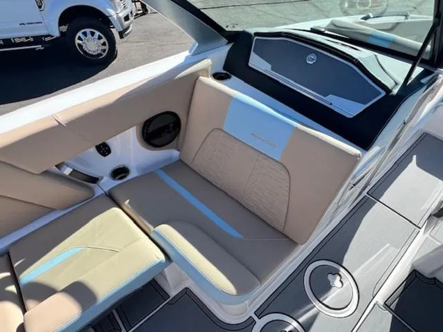 Slide: The Image of MasterCraft X24 2024 - 12