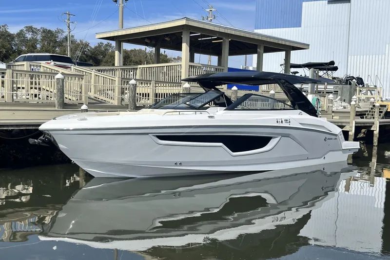 Slide: The Image of Cruisers 34 GLS OB 2025 - 6