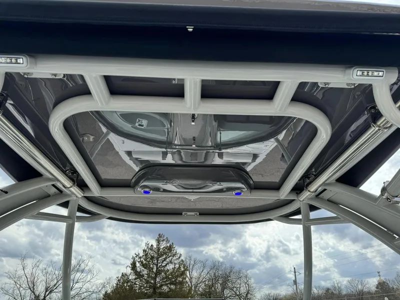 Slide: The Image of Crownline Boats 290 SS 2024 - 10