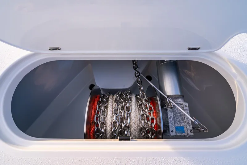 Slide: The Image of Yellowfin 42 Offshore 2022 - 52