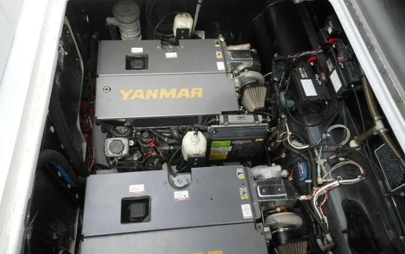 Slide: The Image of Goetz Water Limo Tender 2008 - 18