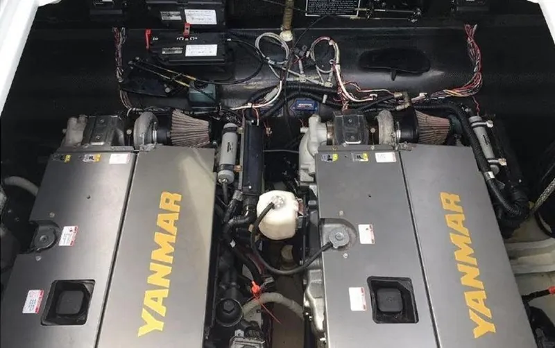 Slide: The Image of Goetz Water Limo Tender 2008 - 19