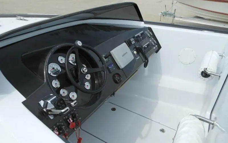 Slide: The Image of Goetz Water Limo Tender 2008 - 8