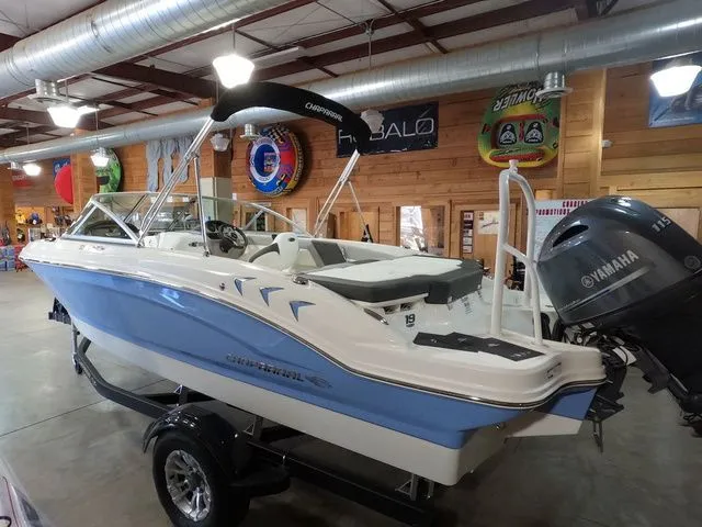 Slide: The Image of Chaparral 19 SSi OB 2024 - 14