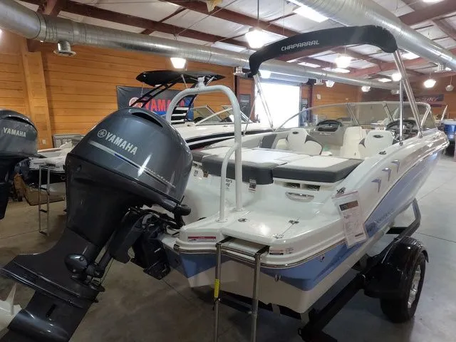 Slide: The Image of Chaparral 19 SSi OB 2024 - 22