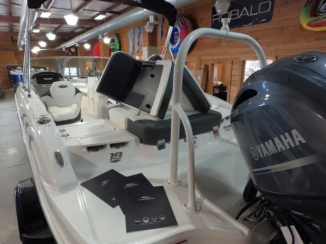 Slide: The Image of Chaparral 19 SSi OB 2024 - 30