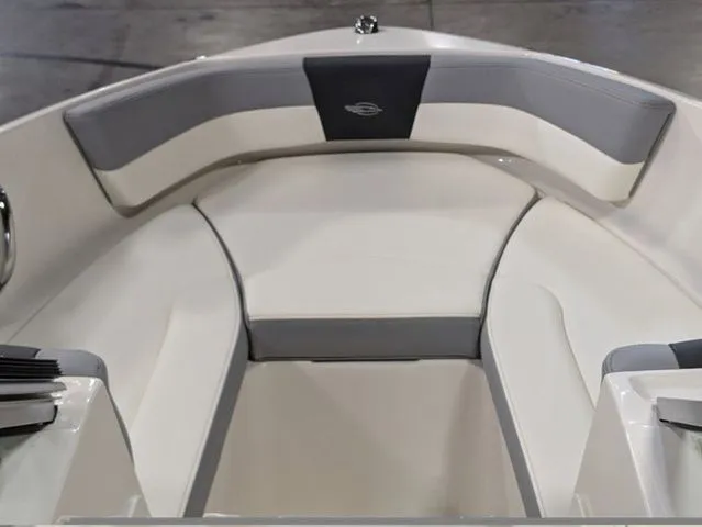 Slide: The Image of Chaparral 19 SSi OB 2024 - 36