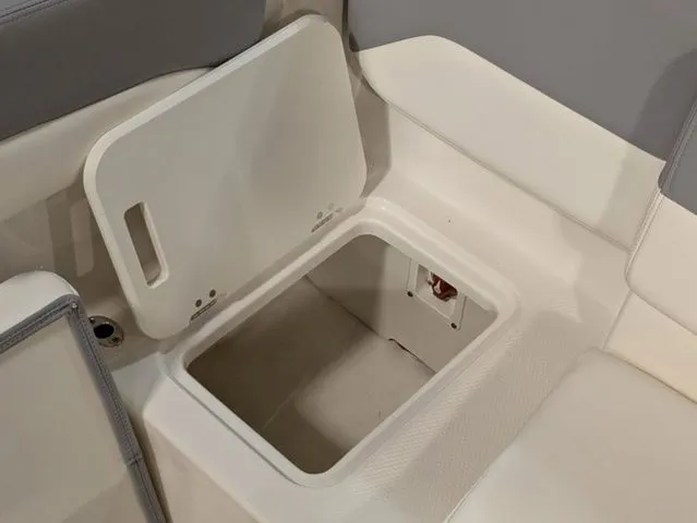 Slide: The Image of Chaparral 19 SSi OB 2024 - 51