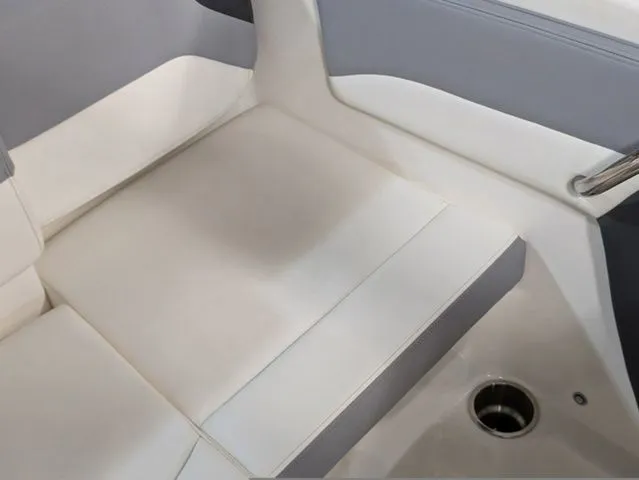 Slide: The Image of Chaparral 19 SSi OB 2024 - 52