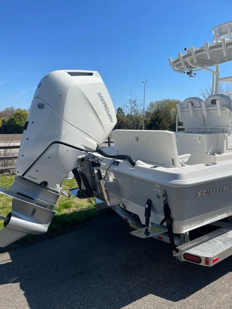 Slide: The Image of 2024 Ranger 2510 Bay boat with Mercury outboard motor. - 7