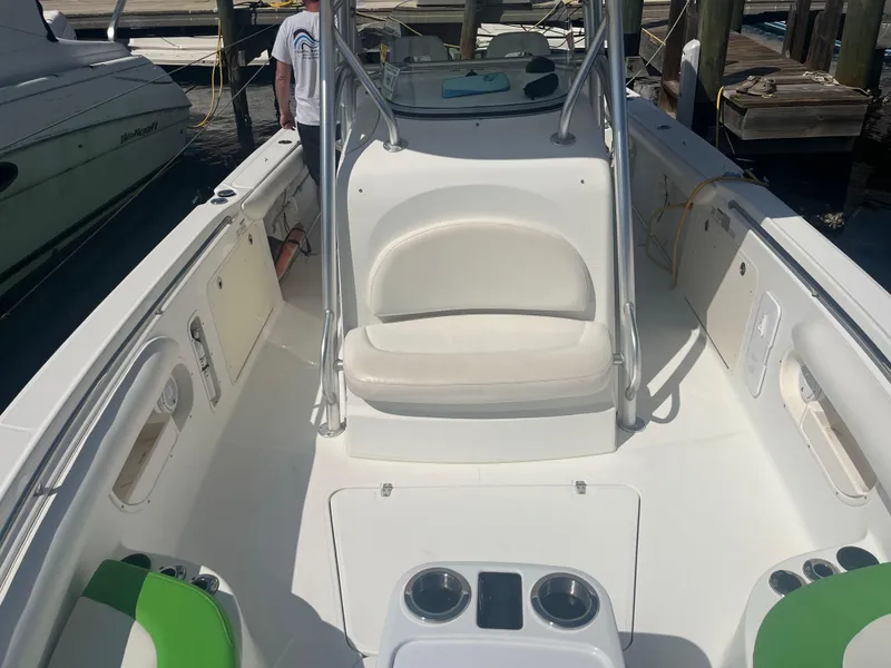 Slide: The Image of Boston Whaler 320 Outrage 2008 - 16