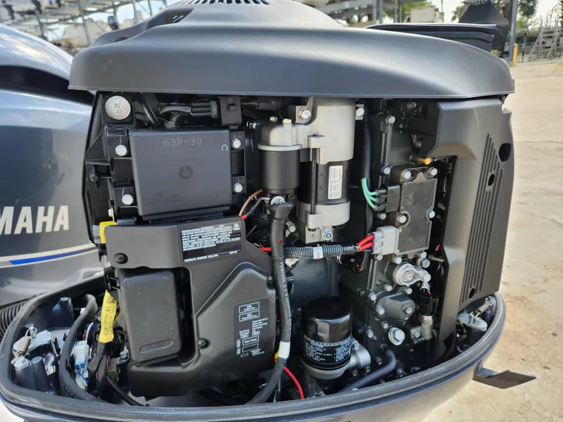 Slide: The Image of Close-up of a Yamaha outboard motor on a 2022 Sea Fox 206 Commander boat. - 17