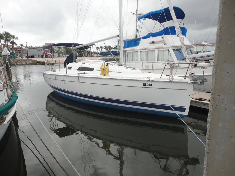 The Image of Marlow-Hunter Hunter 27 2013 - 0