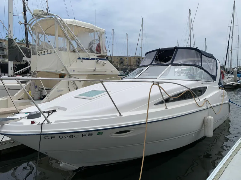 The Image of 2004 Bayliner 2855 Ciera boat docked at a marina. - 0