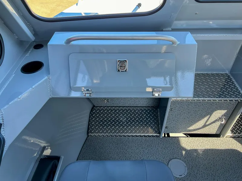 Slide: The Image of Hewescraft 220 Ocean Pro HT 2025 - 10