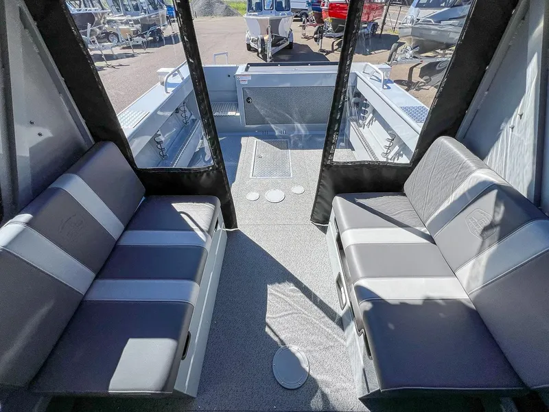 Slide: The Image of Hewescraft 220 Ocean Pro HT 2025 - 13