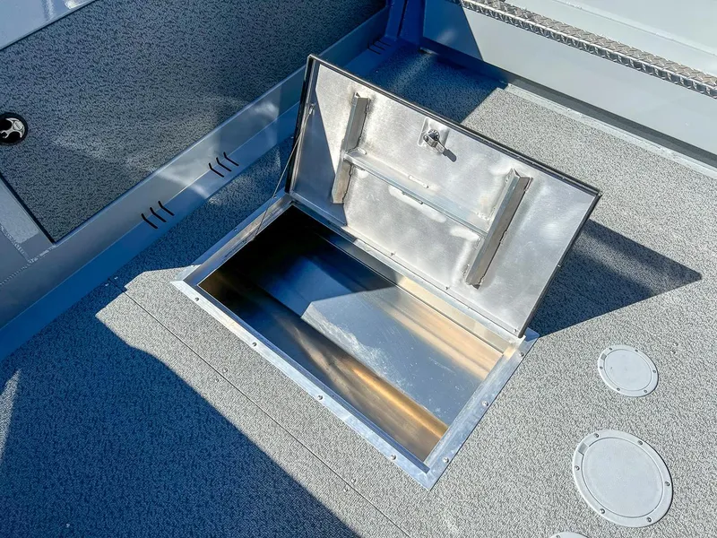 Slide: The Image of Hewescraft 220 Ocean Pro HT 2025 - 15