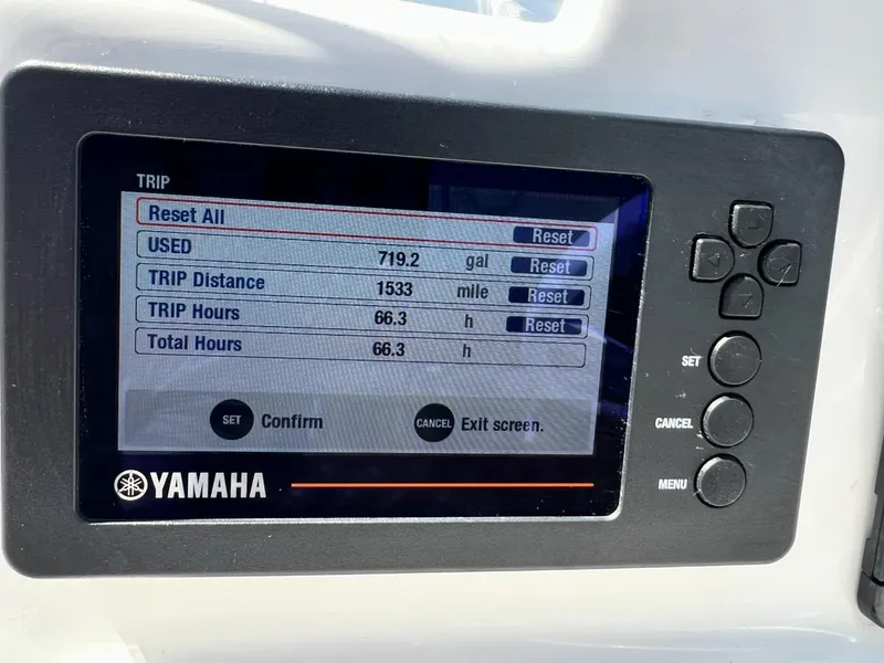Slide: The Image of Yamaha trip display on 2022 Shallow Sport 24 Modified V boat showing trip data. - 30