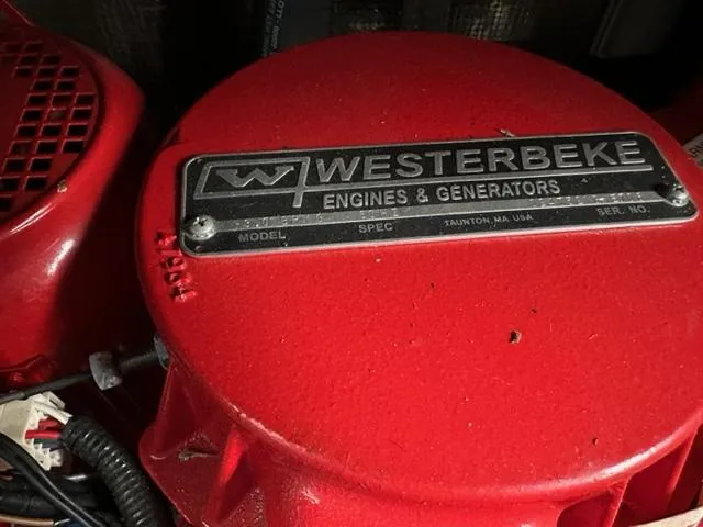 Slide: The Image of Westerbeke engine in a 2003 Sea Ray 280 Sundancer boat. - 20
