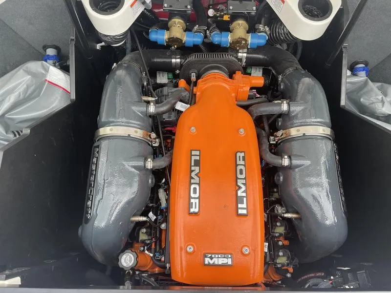 Slide: The Image of 2019 MasterCraft X26 Ilmor 7000 MPI engine. - 21