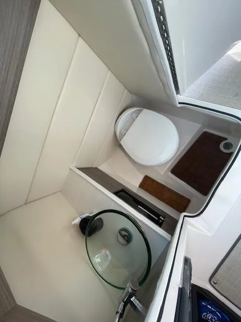 Slide: The Image of Regal 2800 2020 - 52